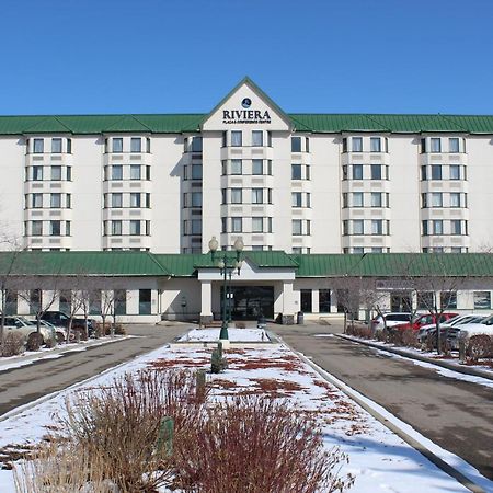ホテル Divya Sutra Plaza And Conference Centre Calgary Airport エクステリア 写真